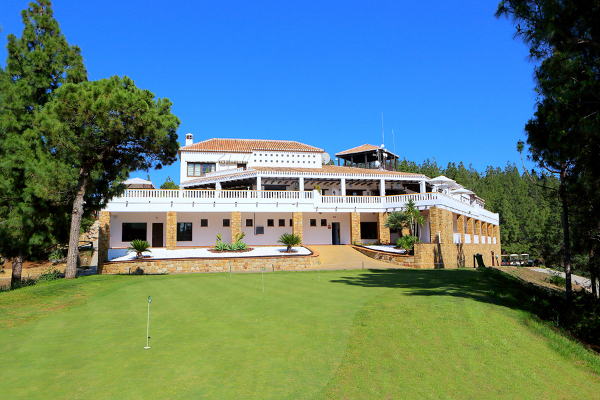 El Chaparral Golf Clubhouse