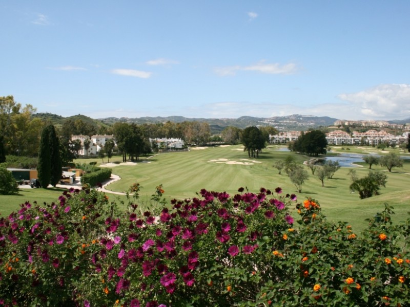 Golf Los Lagos & Olivos - Golf Breaks In Spain