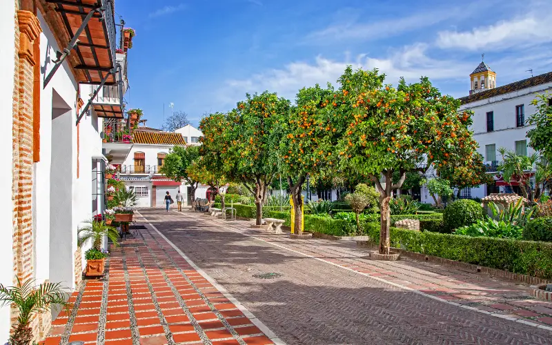 Orange Square, Marbella